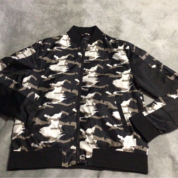 Camo Jacket - Picture 2 of 14